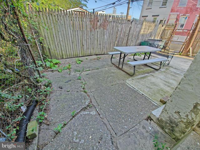 3940 ARCADIA ST, Philadelphia, PA 19124