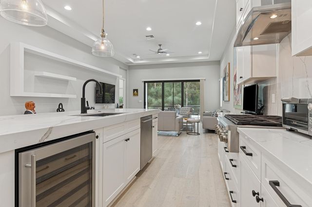 5642 Delacroix Terrace, Palm Beach Gardens, FL 33418