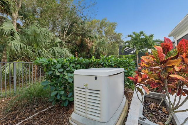 5642 Delacroix Terrace, Palm Beach Gardens, FL 33418