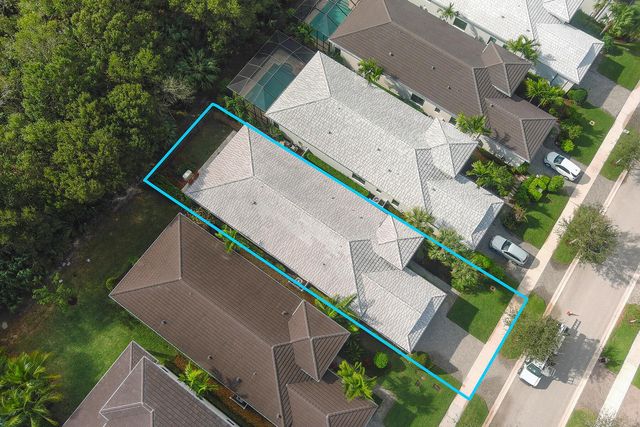 5642 Delacroix Terrace, Palm Beach Gardens, FL 33418