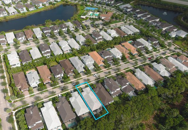 5642 Delacroix Terrace, Palm Beach Gardens, FL 33418