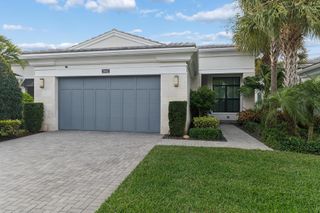 5642 Delacroix Terrace, Palm Beach Gardens, FL 33418