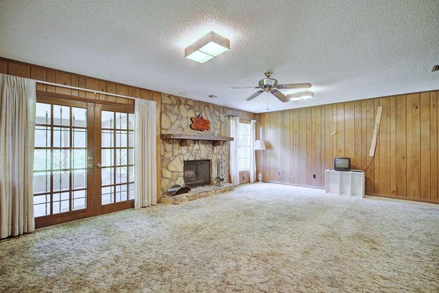 1845 HALLAM DRIVE, Lakeland, FL 33813