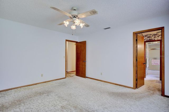 1845 HALLAM DRIVE, Lakeland, FL 33813