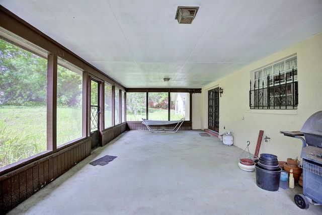 1845 HALLAM DRIVE, Lakeland, FL 33813