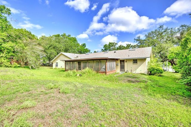 1845 HALLAM DRIVE, Lakeland, FL 33813