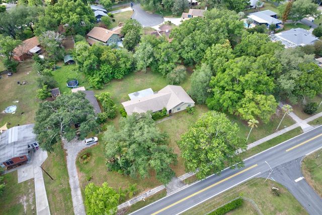 1845 HALLAM DRIVE, Lakeland, FL 33813