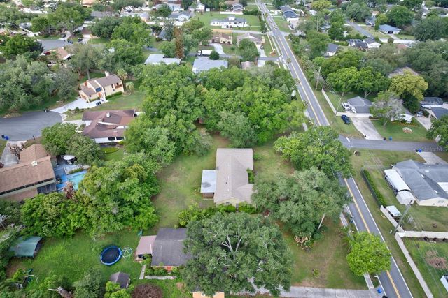 1845 HALLAM DRIVE, Lakeland, FL 33813