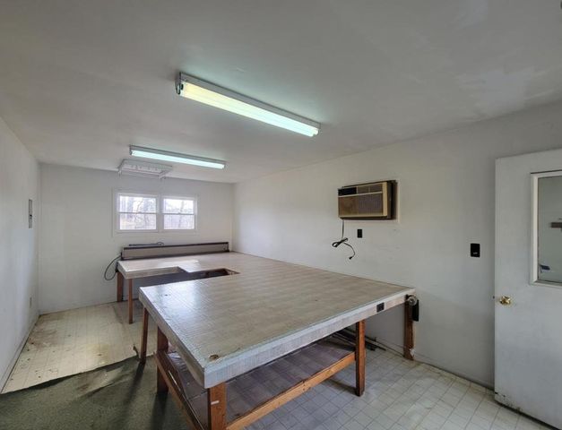 727 Route 17M, Middletown, NY 10940