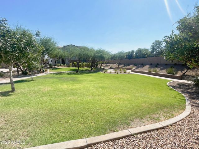 1365 W Bluejay Drive, Chandler, AZ 85286