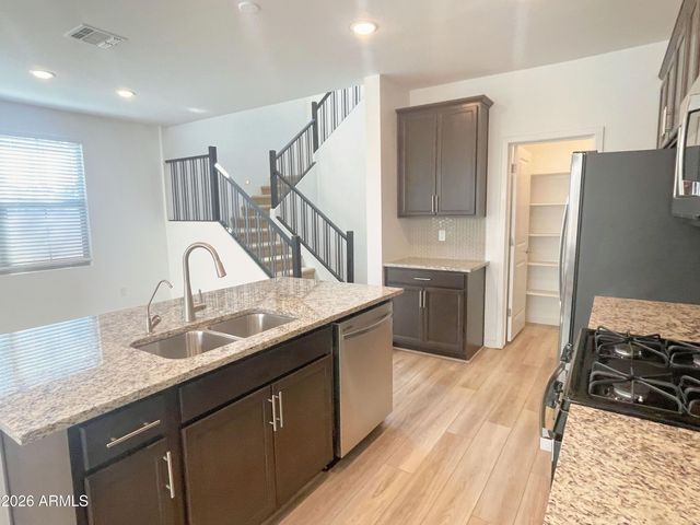 1365 W Bluejay Drive, Chandler, AZ 85286