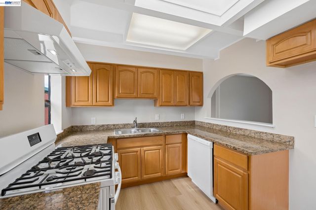 6474 George Ave, Newark, CA 94560