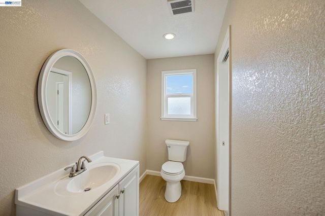 6474 George Ave, Newark, CA 94560