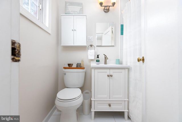 3307 MARTHA CUSTIS DR, Alexandria, VA 22302