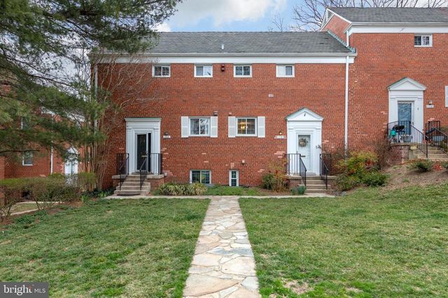 3307 MARTHA CUSTIS DR, Alexandria, VA 22302