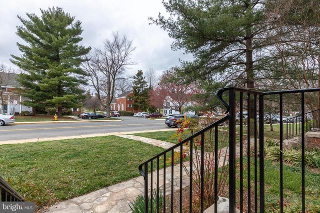 3307 MARTHA CUSTIS DR, Alexandria, VA 22302