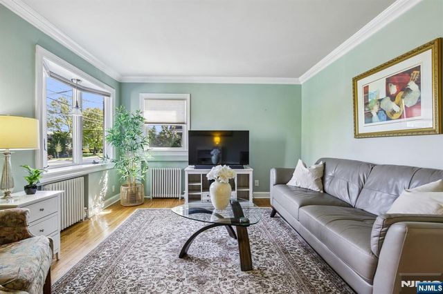 37-10 Fair Lawn Avenue, Fair Lawn, NJ 07410