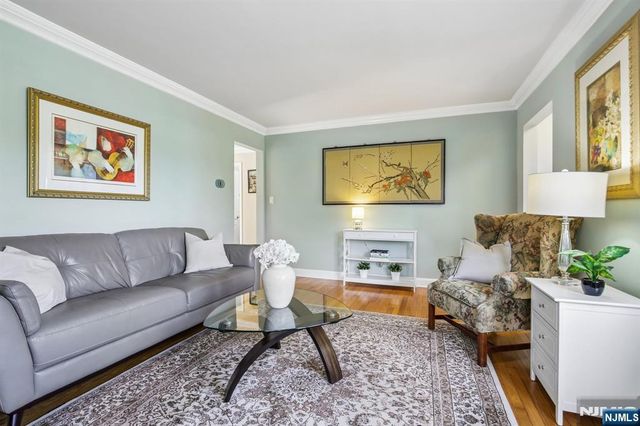 37-10 Fair Lawn Avenue, Fair Lawn, NJ 07410