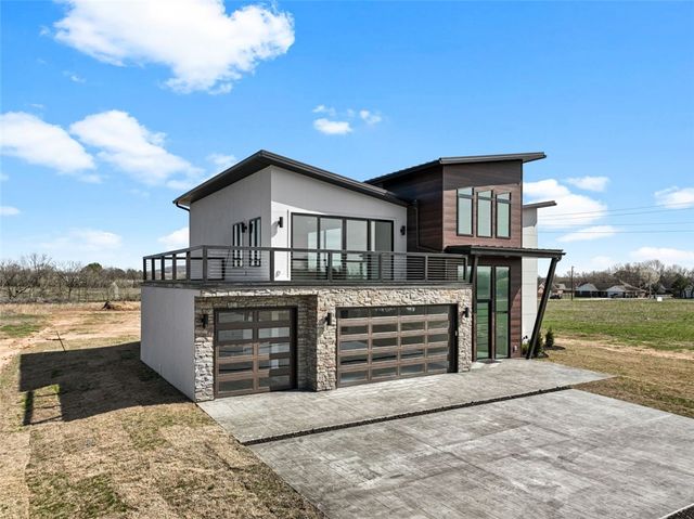 4633 Robins Road, Springdale, AR 72762