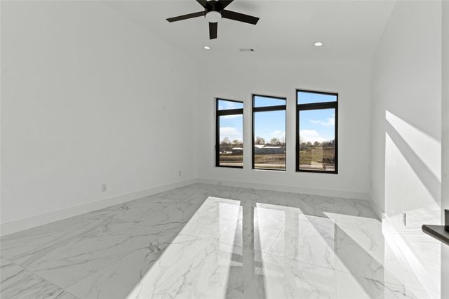4633 Robins Road, Springdale, AR 72762