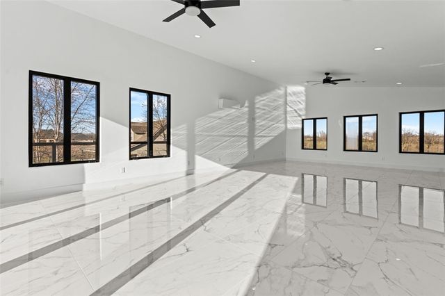 4633 Robins Road, Springdale, AR 72762