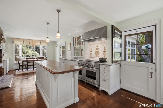 137 Sturges Ridge Road, Wilton, CT 06897