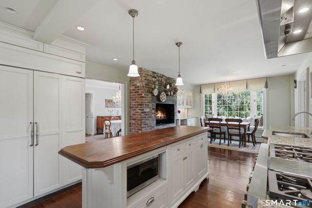 137 Sturges Ridge Road, Wilton, CT 06897