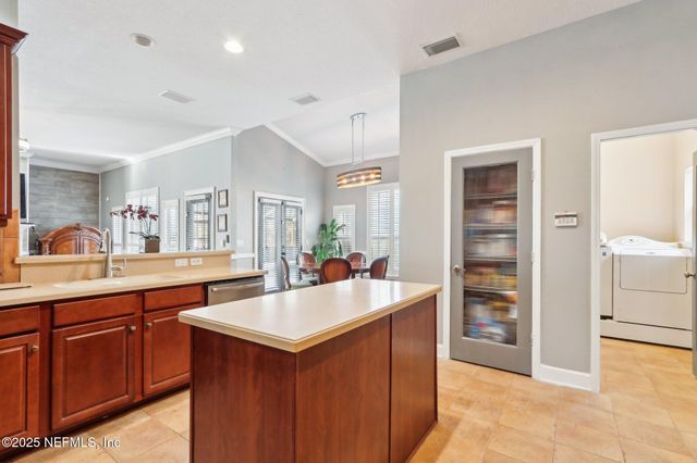 11286 SADDLE CREST Way, Jacksonville, FL 32219