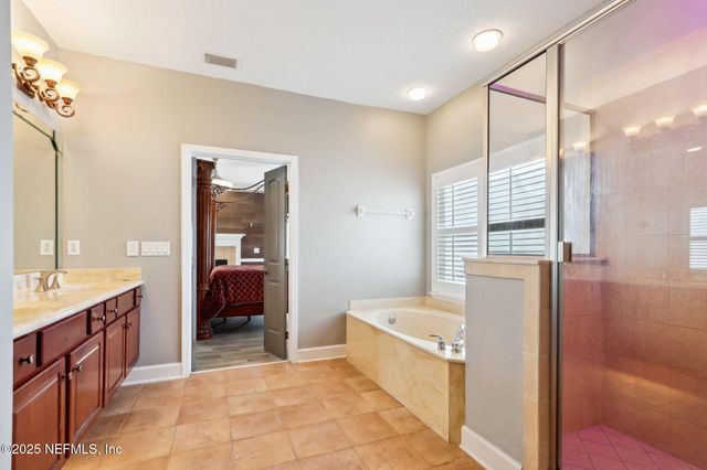 11286 SADDLE CREST Way, Jacksonville, FL 32219