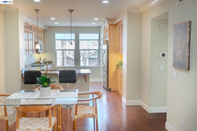 493 Tristania Terrace, Sunnyvale, CA 94086