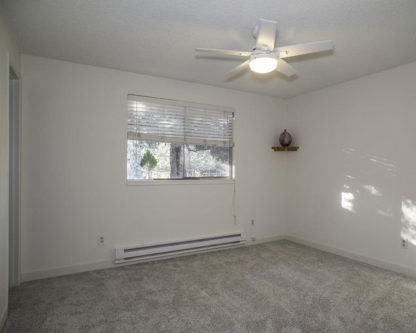 63421 Vogt Road, Bend, OR 97701