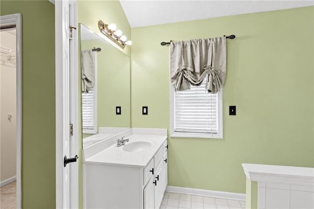 5424 Trumpet Vine Trail SE, Mableton, GA 30126