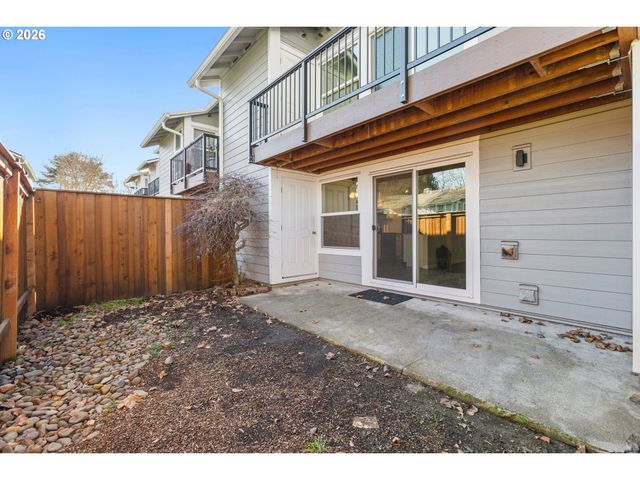 8318 Sw MOHAWK St, Tualatin, OR 97062