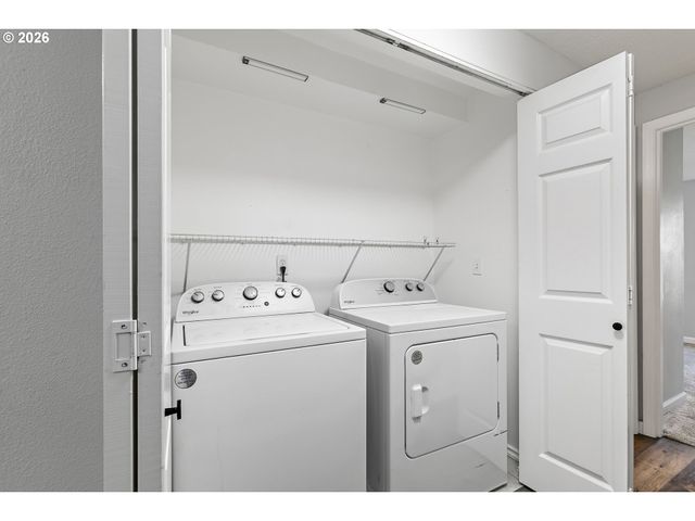 8318 Sw MOHAWK St, Tualatin, OR 97062