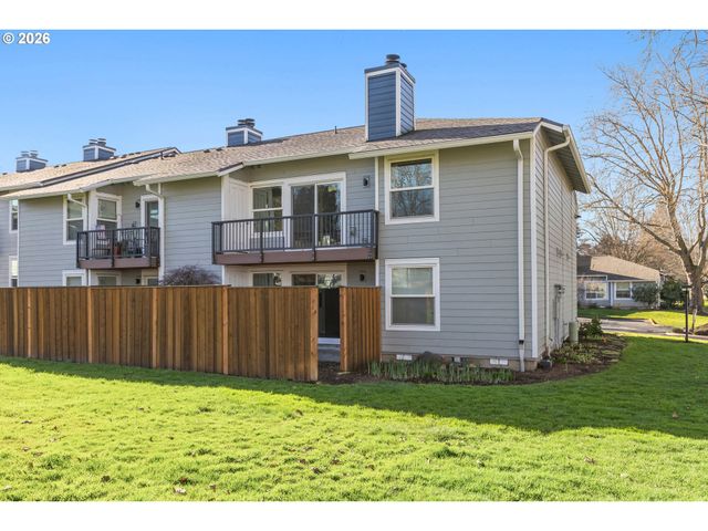 8318 Sw MOHAWK St, Tualatin, OR 97062