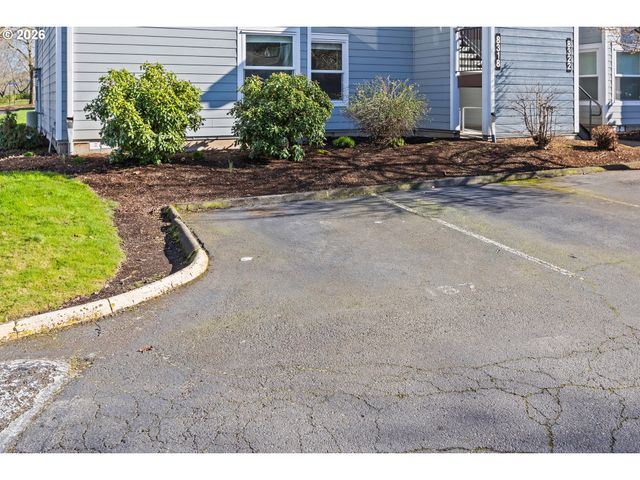 8318 Sw MOHAWK St, Tualatin, OR 97062