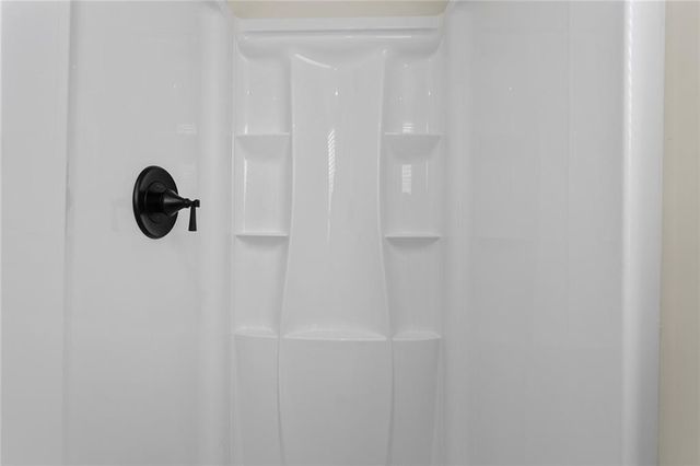 9822 England Drive, Overland Park, KS 66212