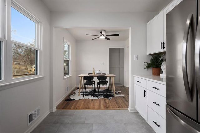 9822 England Drive, Overland Park, KS 66212