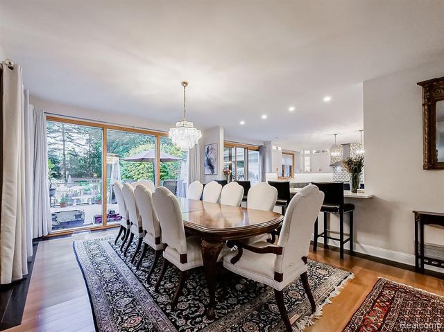 17477 Iris Circle, Clinton Township, MI 48036