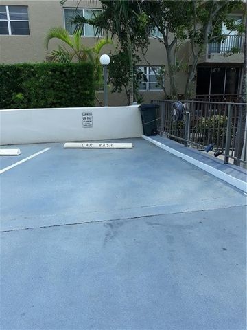 1401 S Ocean Boulevard 605, Pompano Beach, FL 33062