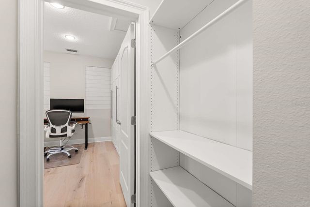 9422 BORDET COURT, Orlando, FL 32827