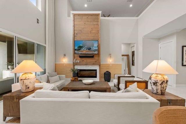 9422 BORDET COURT, Orlando, FL 32827