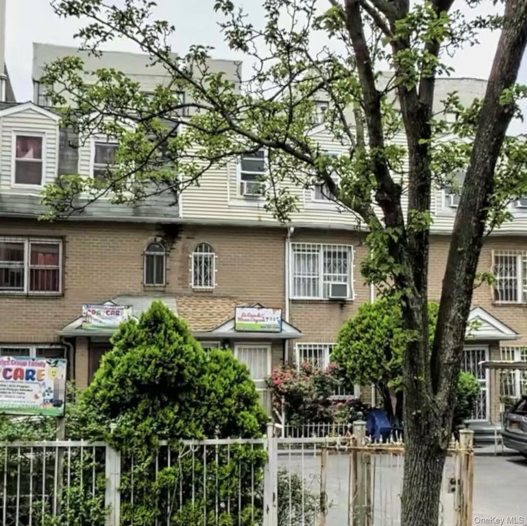 2351 Tiebout Avenue, Bronx, NY 10458