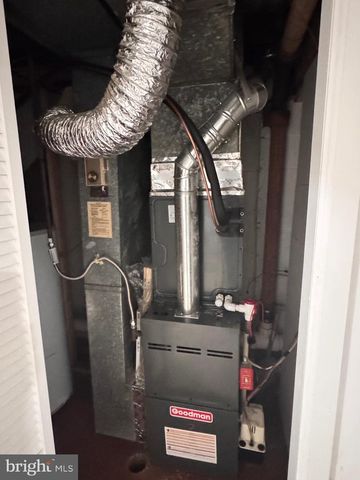 489 MADISON DR, Hightstown, NJ 08520