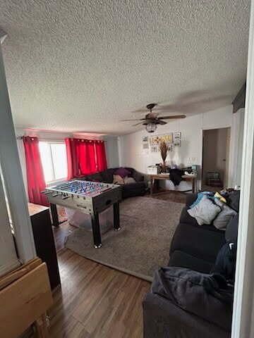 995 Harris Avenue, Bosque Farms, NM 87068