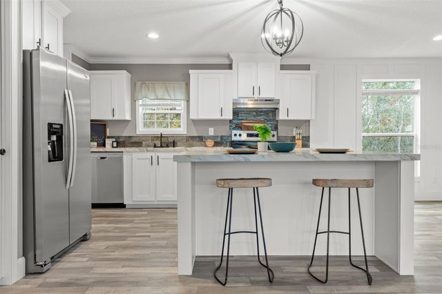 14235 HURRICANE DRIVE, Weeki Wachee, FL 34614