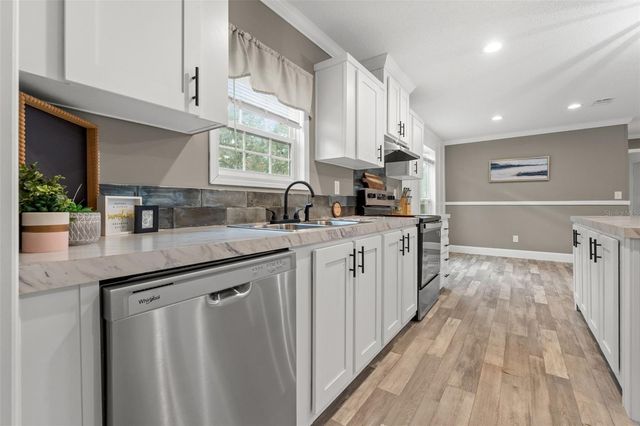 14235 HURRICANE DRIVE, Weeki Wachee, FL 34614