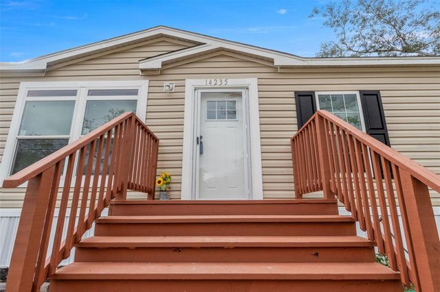 14235 HURRICANE DRIVE, Weeki Wachee, FL 34614