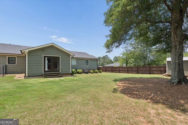 6127 Forest Drive SE, Covington, GA 30014