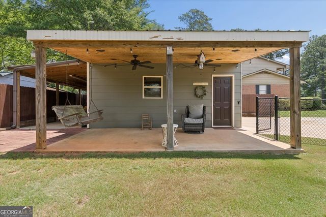 6127 Forest Drive SE, Covington, GA 30014